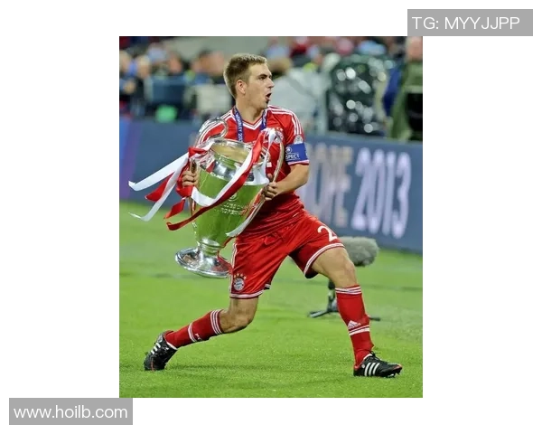 黄丽专访：从青涩球员到网球明星的成长之路回顾