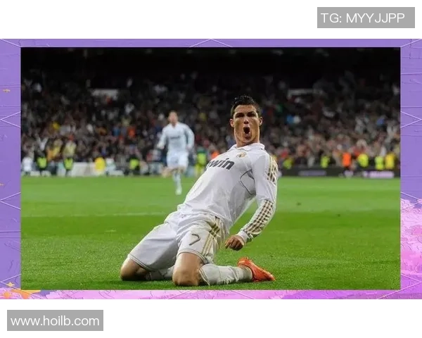 猜猜这位足球明星是谁来挑战你的足球知识和眼力吧